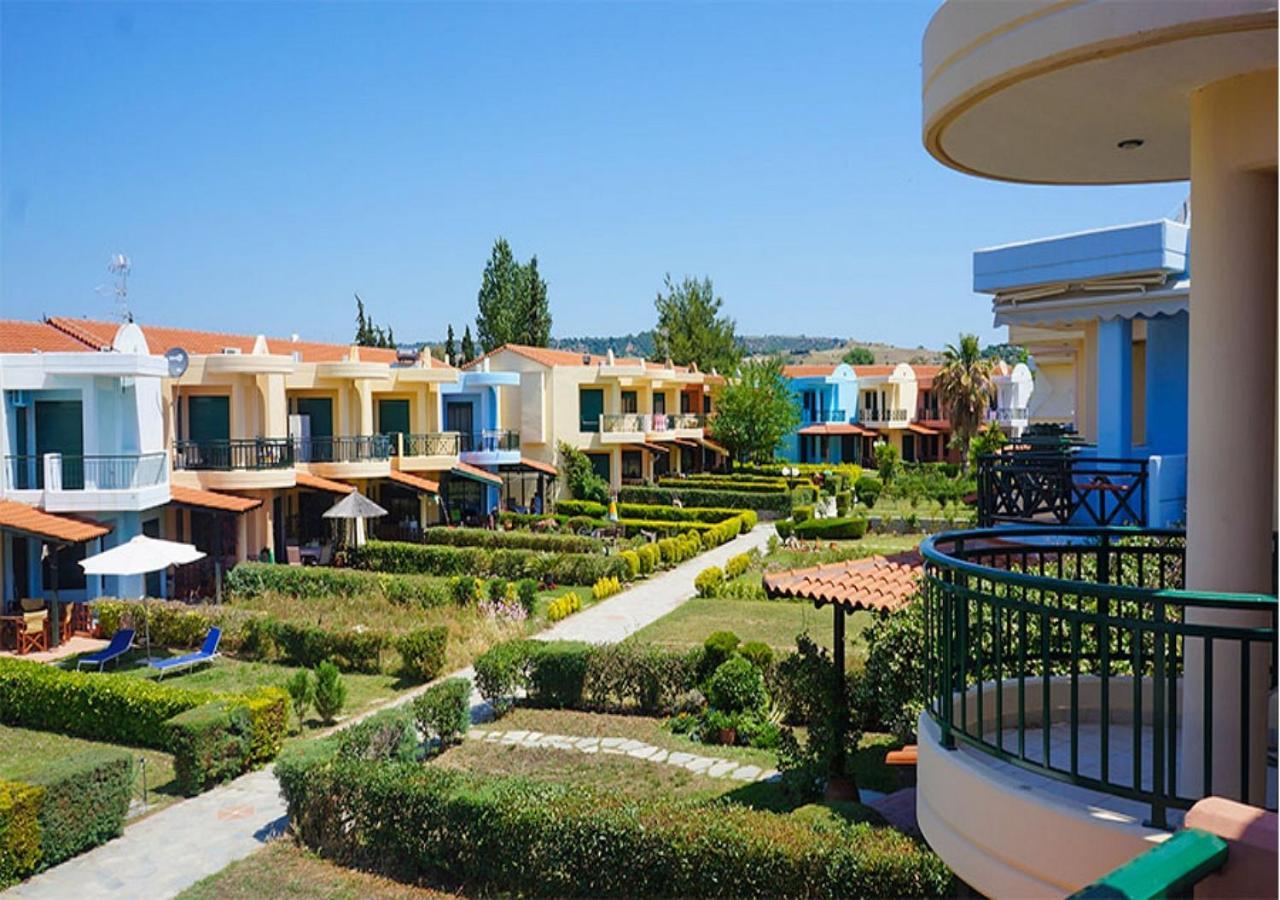 Eva'S Houses Nikiti Bagian luar foto
